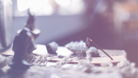 Ofertas aos Deuses: Um Guia Espiritual Pagão