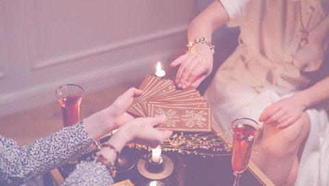 55 perguntas que pode fazer numa consulta de Tarot